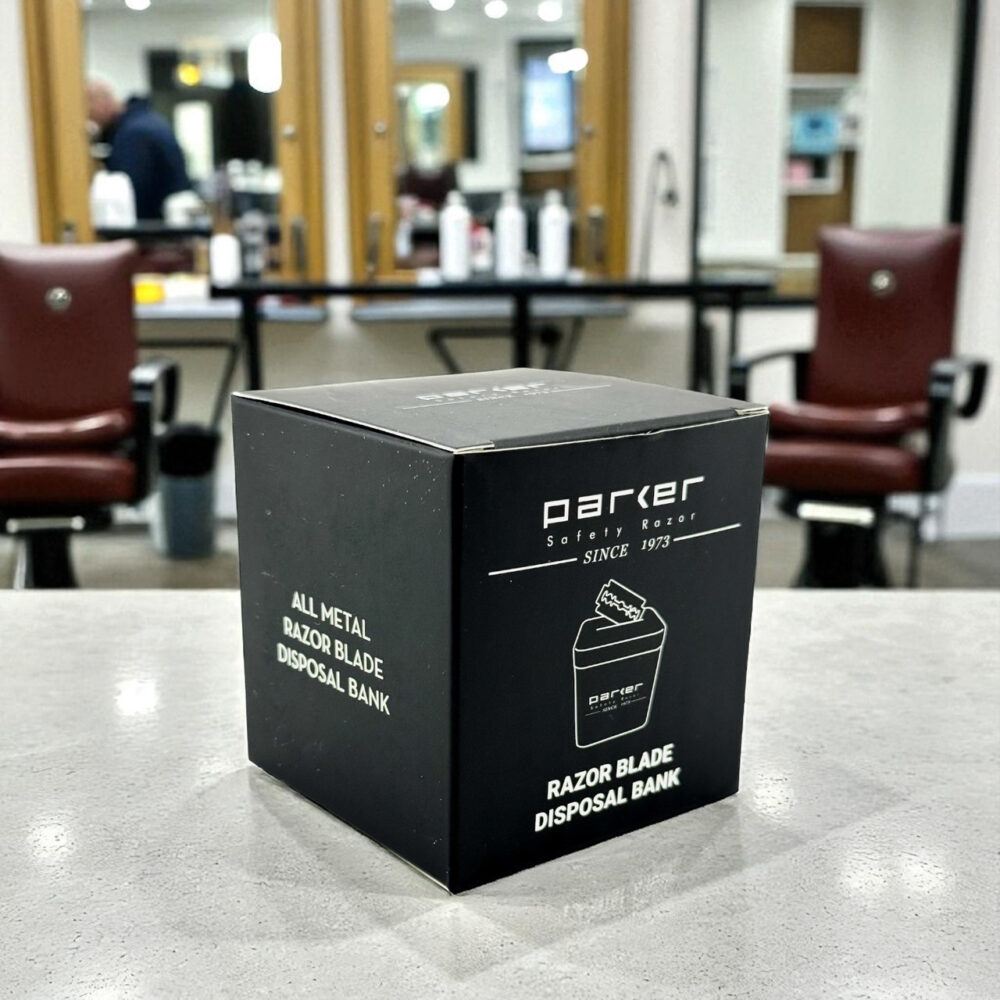 bladebanksq_on_barber_counter__73167