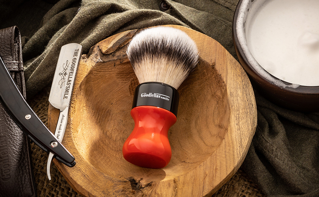 redevil_970x600_2_with_bowl__74636